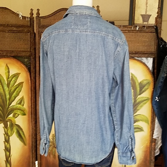 American Eagle Denim shirt - Picture 2 of 7